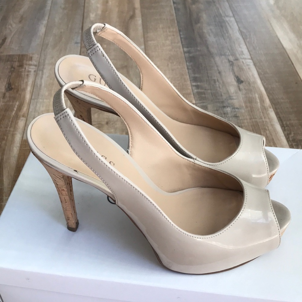 💕Flash Sale💕Guess nude cork heel peep toes